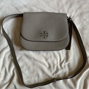 Britton Saddle Bag slightly used, in perfect condition.